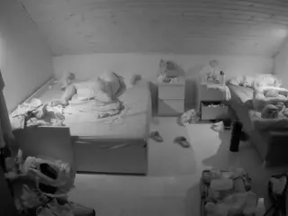 Julmodels Bedroom-B3's Live Sex Cam Show