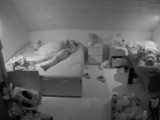 Julmodels Bedroom-B3's Live Sex Cam Show