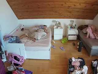 Julmodels Bedroom-B3's Live Sex Cam Show