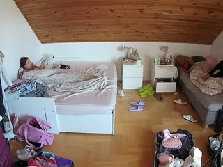 Julmodels Bedroom-B3's Live Sex Cam Show