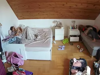 Julmodels Bedroom-B3's Live Sex Cam Show