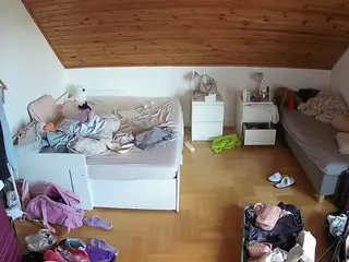 Julmodels Bedroom-B3's Live Sex Cam Show