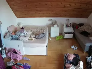 Julmodels Bedroom-B3's Live Sex Cam Show