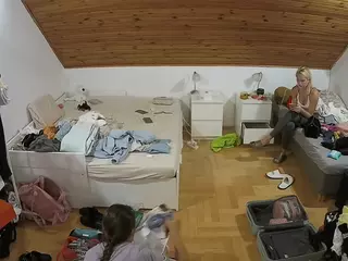 Julmodels Bedroom-B3's Live Sex Cam Show