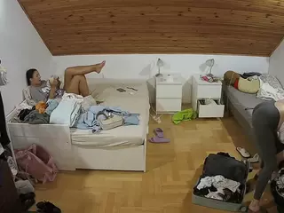 Julmodels Bedroom-B3's Live Sex Cam Show