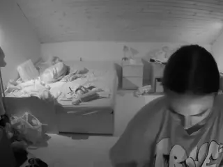 Julmodels Bedroom-B3's Live Sex Cam Show