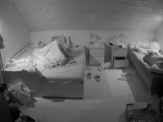 Julmodels Bedroom-B3's Live Sex Cam Show