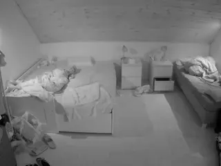 Julmodels Bedroom-B3's Live Sex Cam Show