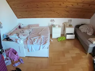 Julmodels Bedroom-B3's Live Sex Cam Show