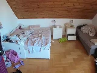 Julmodels Bedroom-B3's Live Sex Cam Show