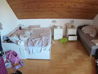 Julmodels Bedroom-B3's Live Sex Cam Show