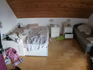 Julmodels Bedroom-B3's Live Sex Cam Show