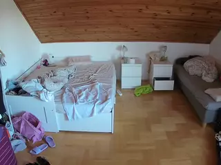Julmodels Bedroom-B3's Live Sex Cam Show
