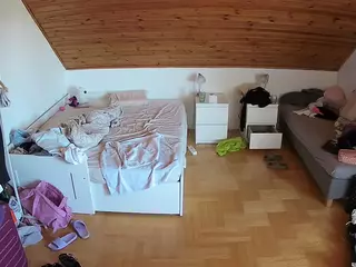 Julmodels Bedroom-B3's Live Sex Cam Show