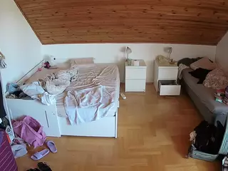 Julmodels Bedroom-B3's Live Sex Cam Show
