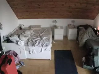 Julmodels Bedroom-B3's Live Sex Cam Show