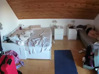 Julmodels Bedroom-B3's Live Sex Cam Show