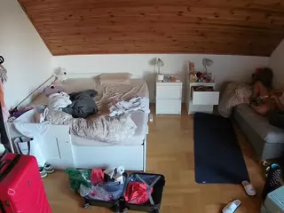 Julmodels Bedroom-B3's Live Sex Cam Show