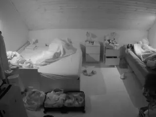 Julmodels Bedroom-B3's Live Sex Cam Show