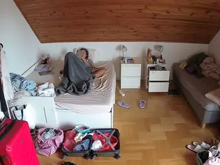 Julmodels Bedroom-B3's Live Sex Cam Show