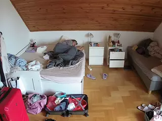 Julmodels Bedroom-B3's Live Sex Cam Show