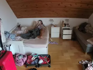 Julmodels Bedroom-B3's Live Sex Cam Show