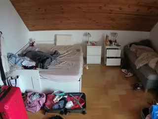 Julmodels Bedroom-B3's Live Sex Cam Show
