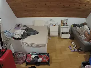 Julmodels Bedroom-B3's Live Sex Cam Show