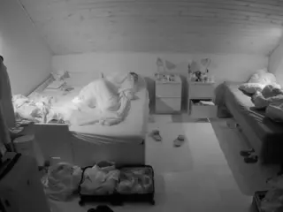 Julmodels Bedroom-B3's Live Sex Cam Show
