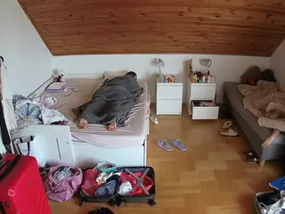 Julmodels Bedroom-B3's Live Sex Cam Show