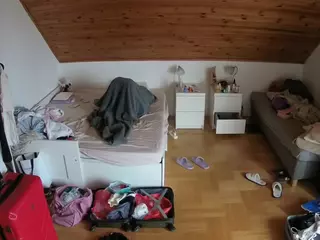 Julmodels Bedroom-B3's Live Sex Cam Show