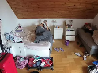 Julmodels Bedroom-B3's Live Sex Cam Show