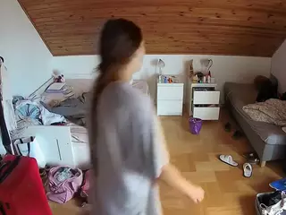 Julmodels Bedroom-B3's Live Sex Cam Show