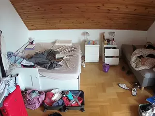 Julmodels Bedroom-B3's Live Sex Cam Show
