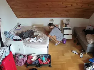 Julmodels Bedroom-B3's Live Sex Cam Show