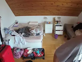 Julmodels Bedroom-B3's Live Sex Cam Show
