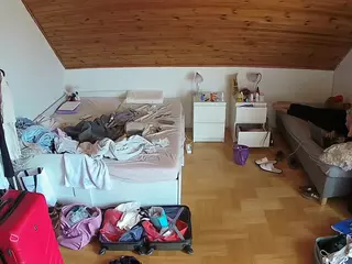 Julmodels Bedroom-B3's Live Sex Cam Show
