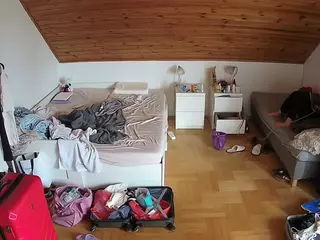 Julmodels Bedroom-B3's Live Sex Cam Show