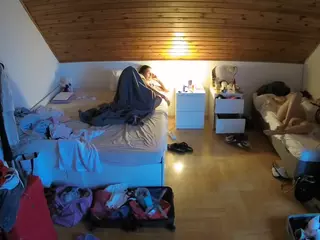 Julmodels Bedroom-B3's Live Sex Cam Show