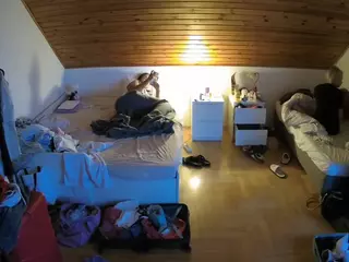 Julmodels Bedroom-B3's Live Sex Cam Show