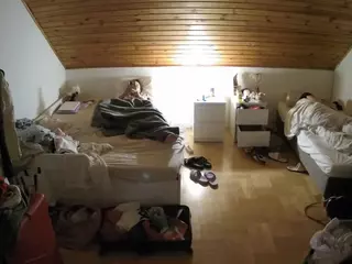 Julmodels Bedroom-B3's Live Sex Cam Show