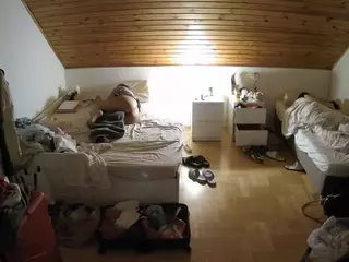 Julmodels Bedroom-B3's Live Sex Cam Show