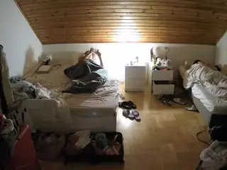 Julmodels Bedroom-B3's Live Sex Cam Show