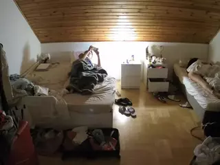 Julmodels Bedroom-B3's Live Sex Cam Show