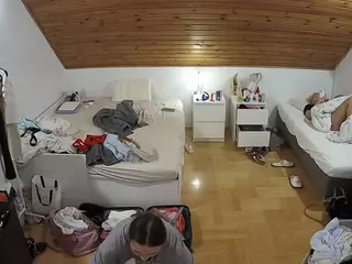 Julmodels Bedroom-B3's Live Sex Cam Show