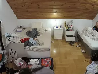 Julmodels Bedroom-B3's Live Sex Cam Show