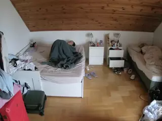 Julmodels Bedroom-B3's Live Sex Cam Show