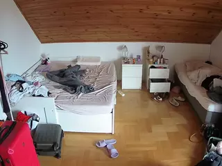 Julmodels Bedroom-B3's Live Sex Cam Show