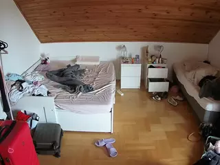 Julmodels Bedroom-B3's Live Sex Cam Show