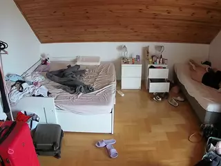 Julmodels Bedroom-B3's Live Sex Cam Show